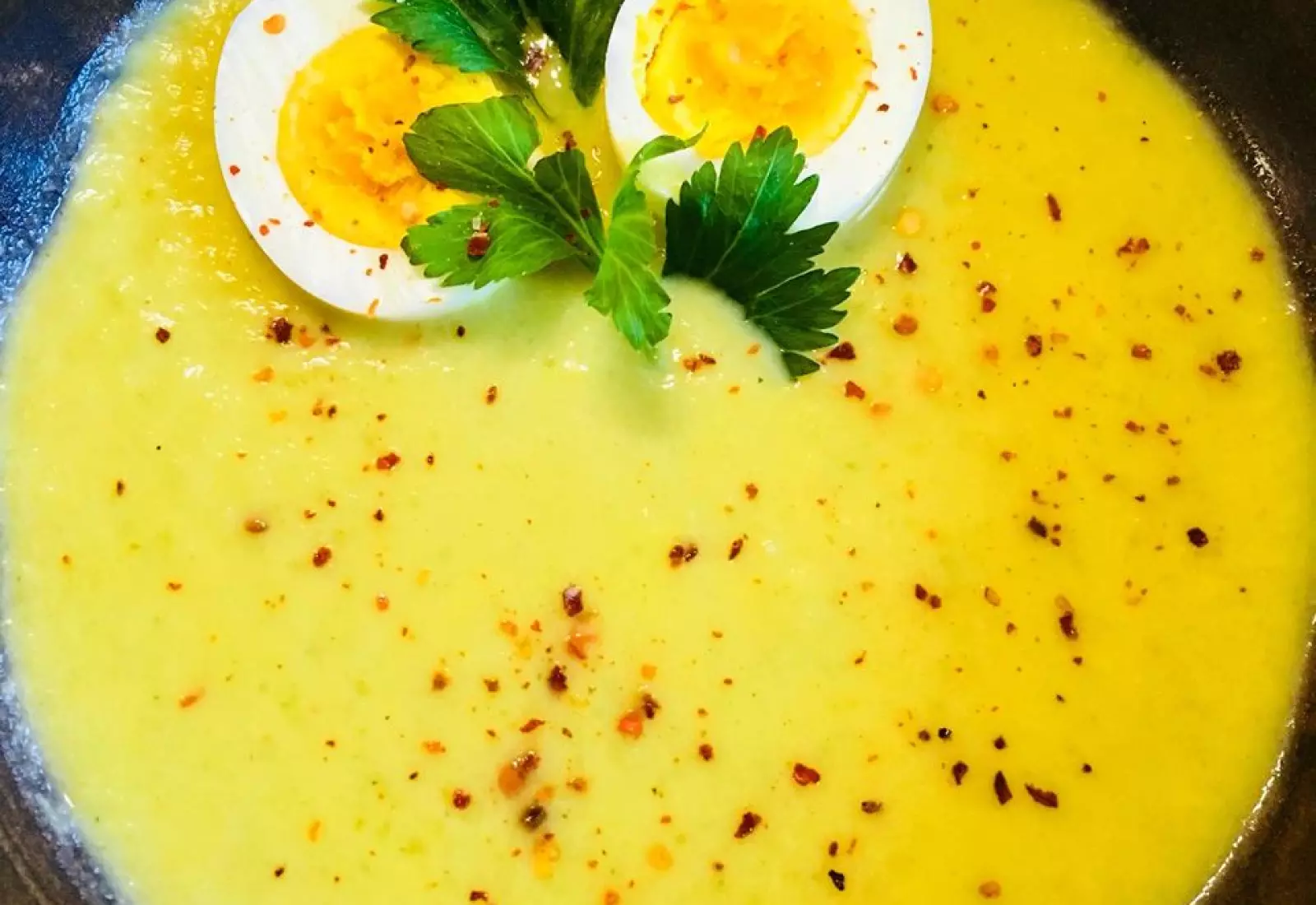 Luxusní krémová polévka z fenyklu, řapíkatého celeru, pórku a mrkve - LC