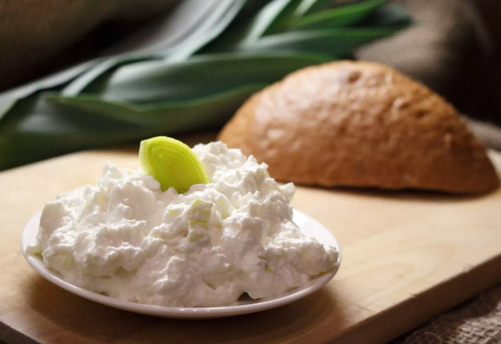 Tvarůžkovo-pórková pomazánka z čerstvého sýru