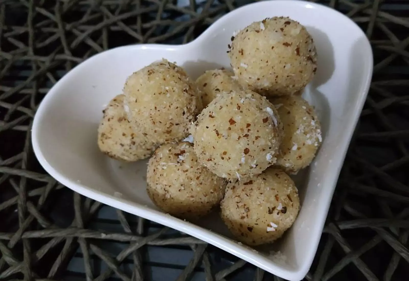 KEŠU CITRONOVÉ KULIČKY - nízkosacharidové